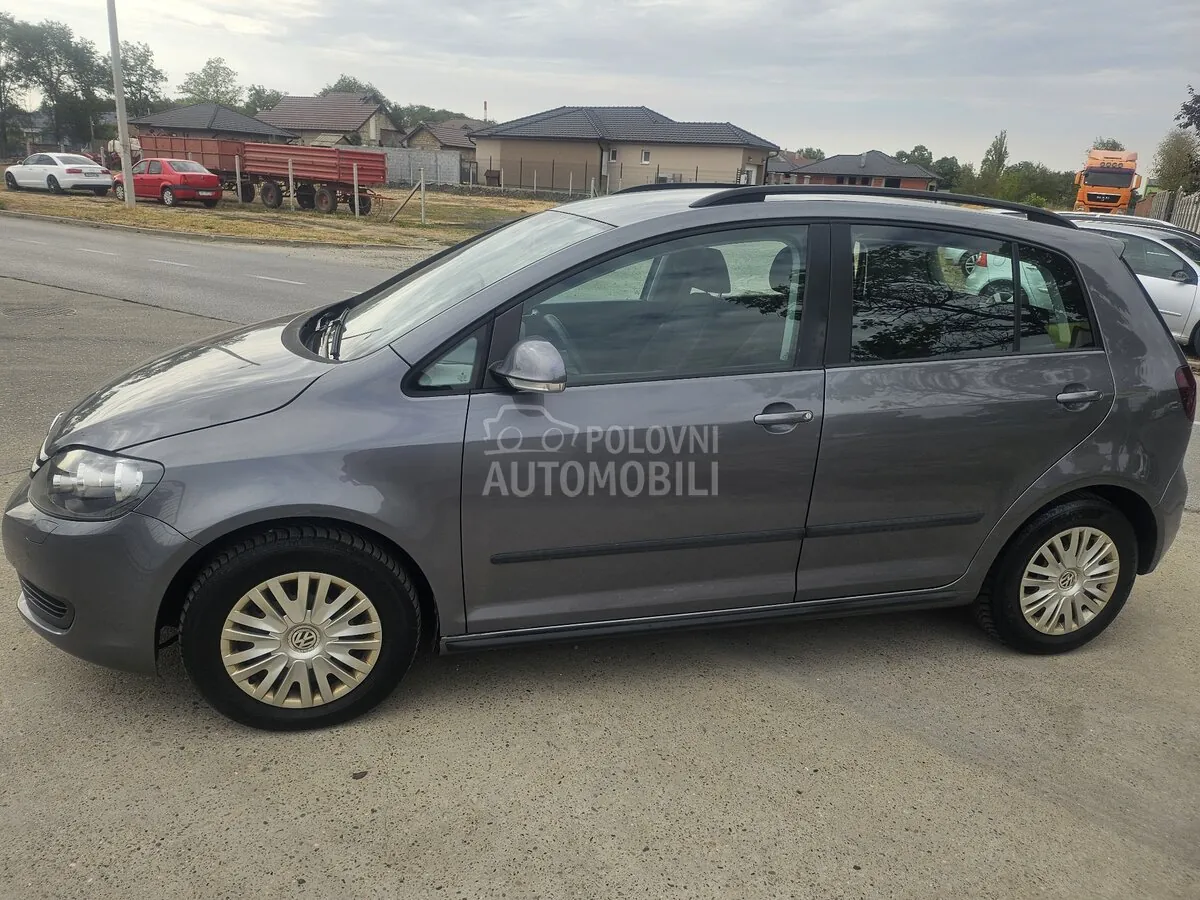 Volkswagen Golf Plus 2011 photo 3