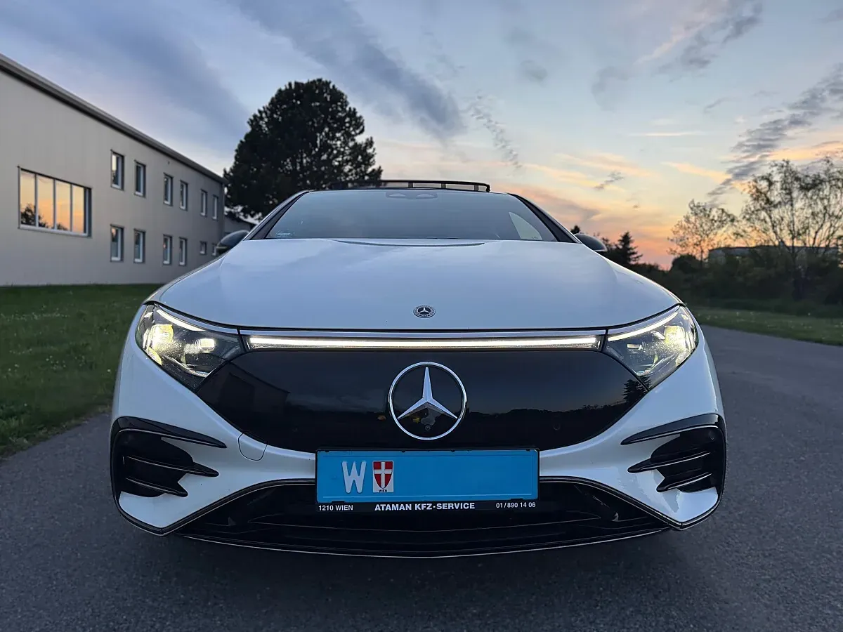Mercedes-Benz Eqs 2022 photo 2