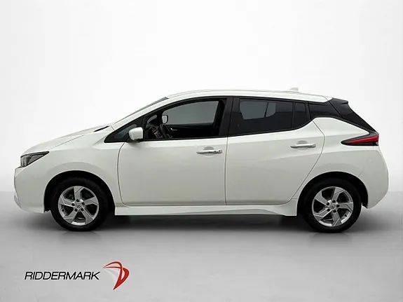 Nissan Leaf 2023 photo 5