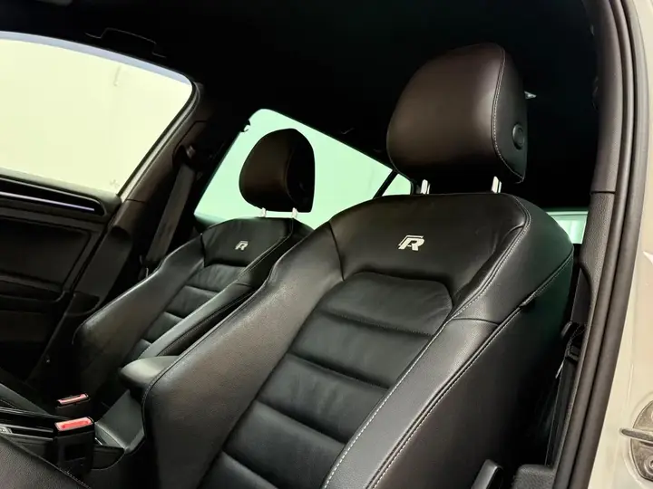 Volkswagen Golf 2015 photo 3
