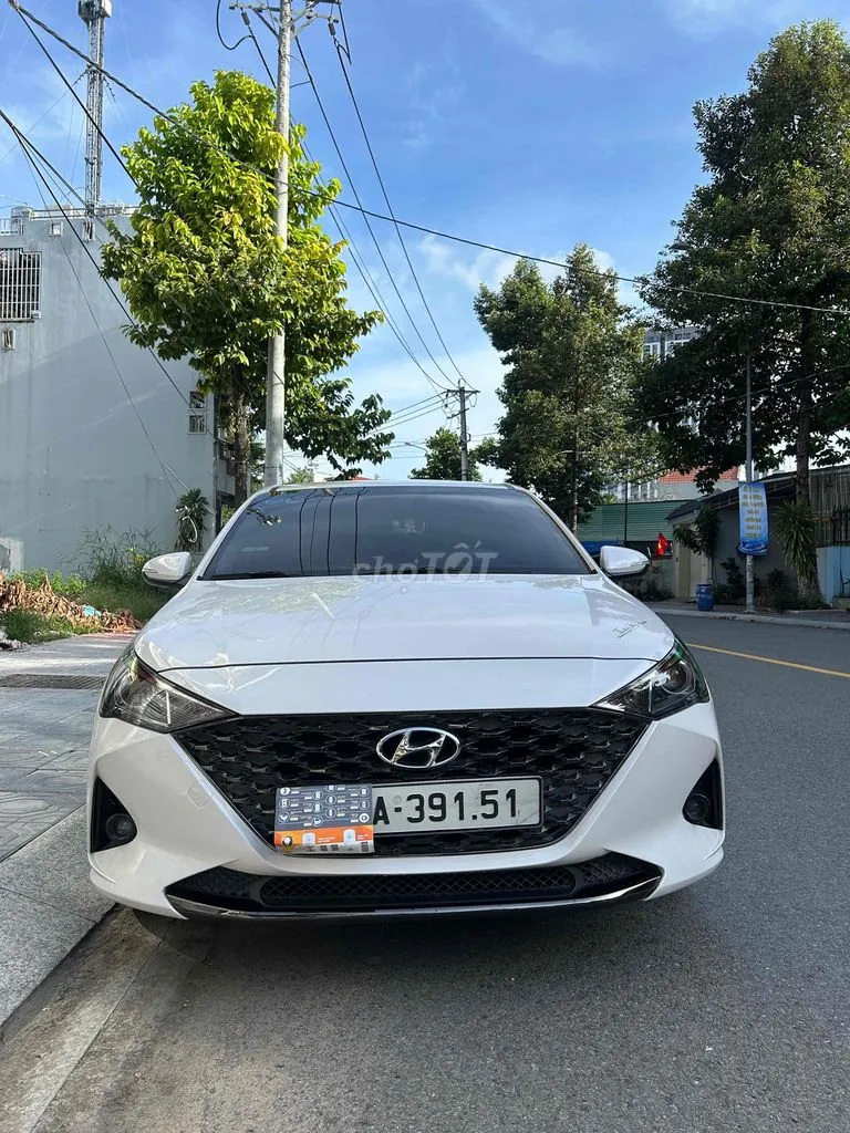 Hyundai Accent 2023 photo 3