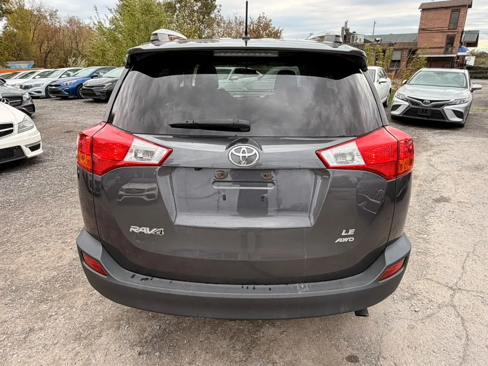 Toyota Rav4 2015 photo 5