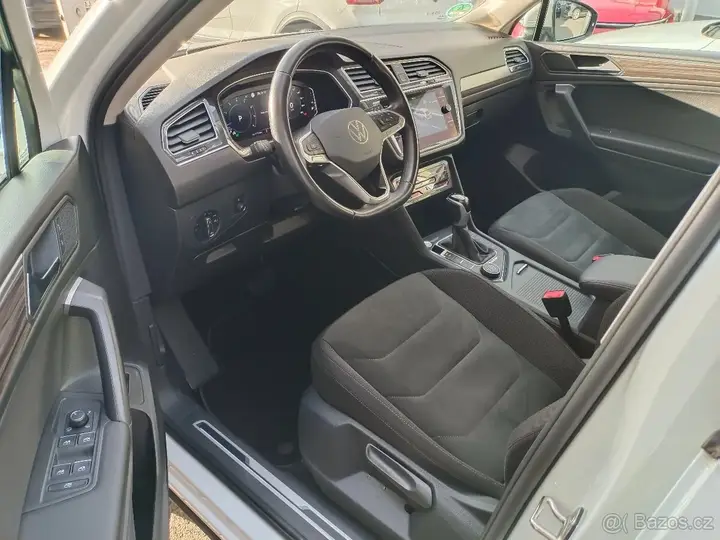 Volkswagen Tiguan Allspace 2023 photo 5
