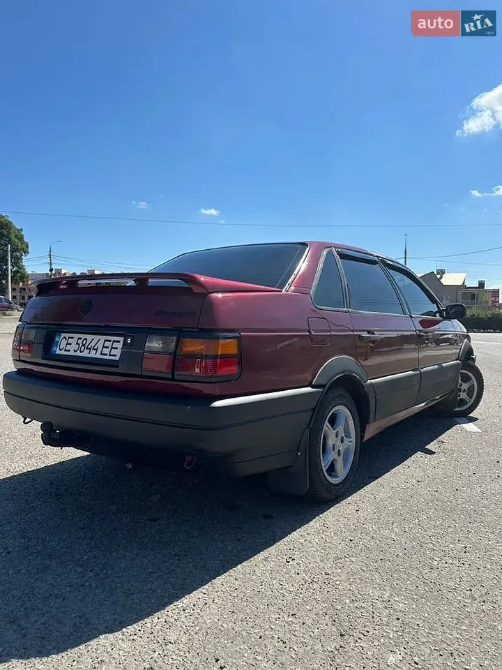 Volkswagen Passat 1990 photo 4