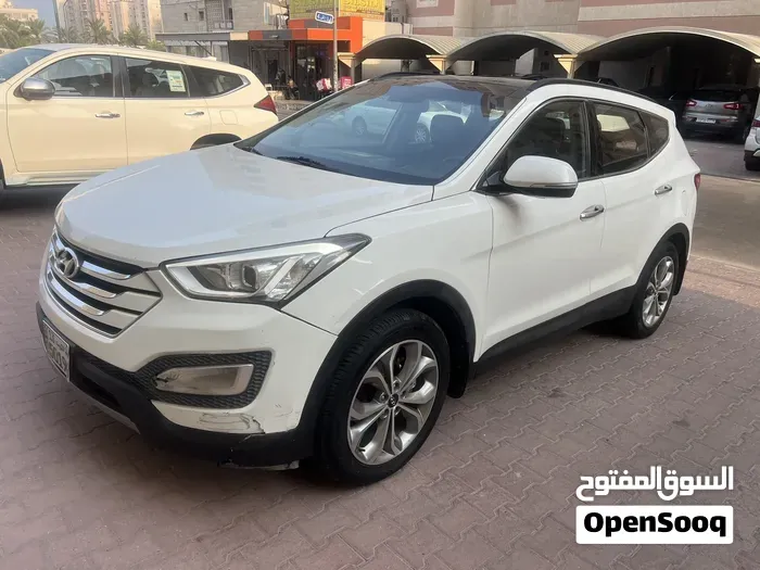 Hyundai Santa Fe 2015 photo 2