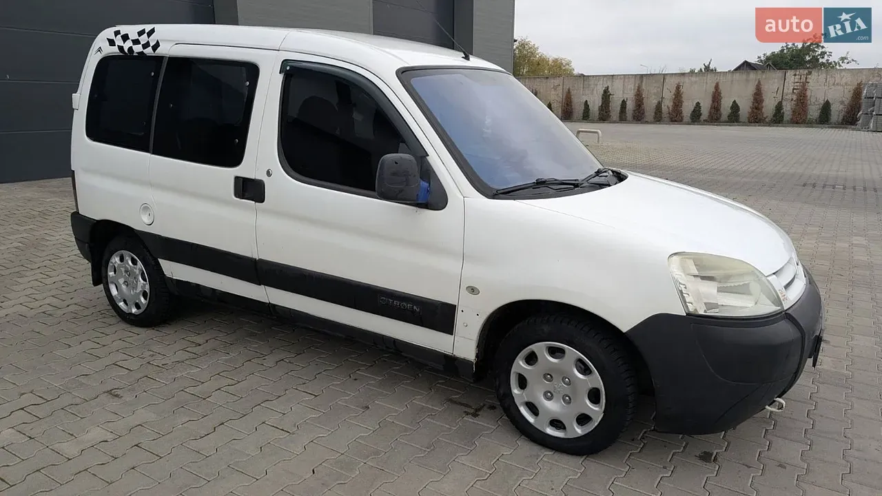 Citroen Berlingo 2004 photo 4