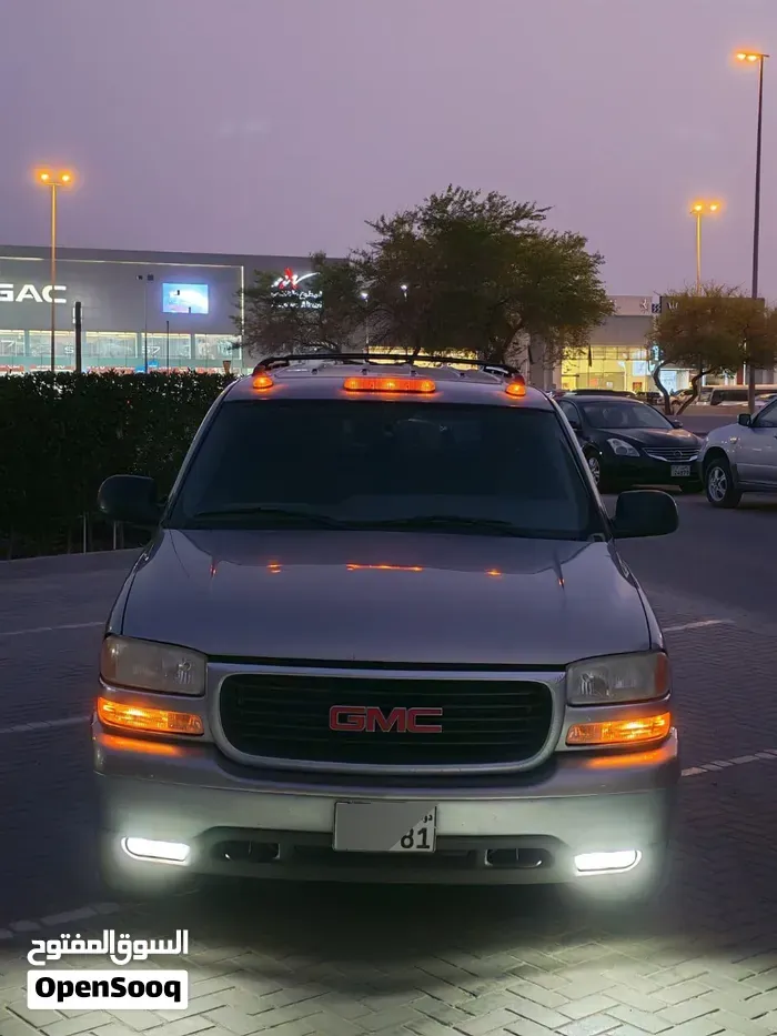 GMC Suburban