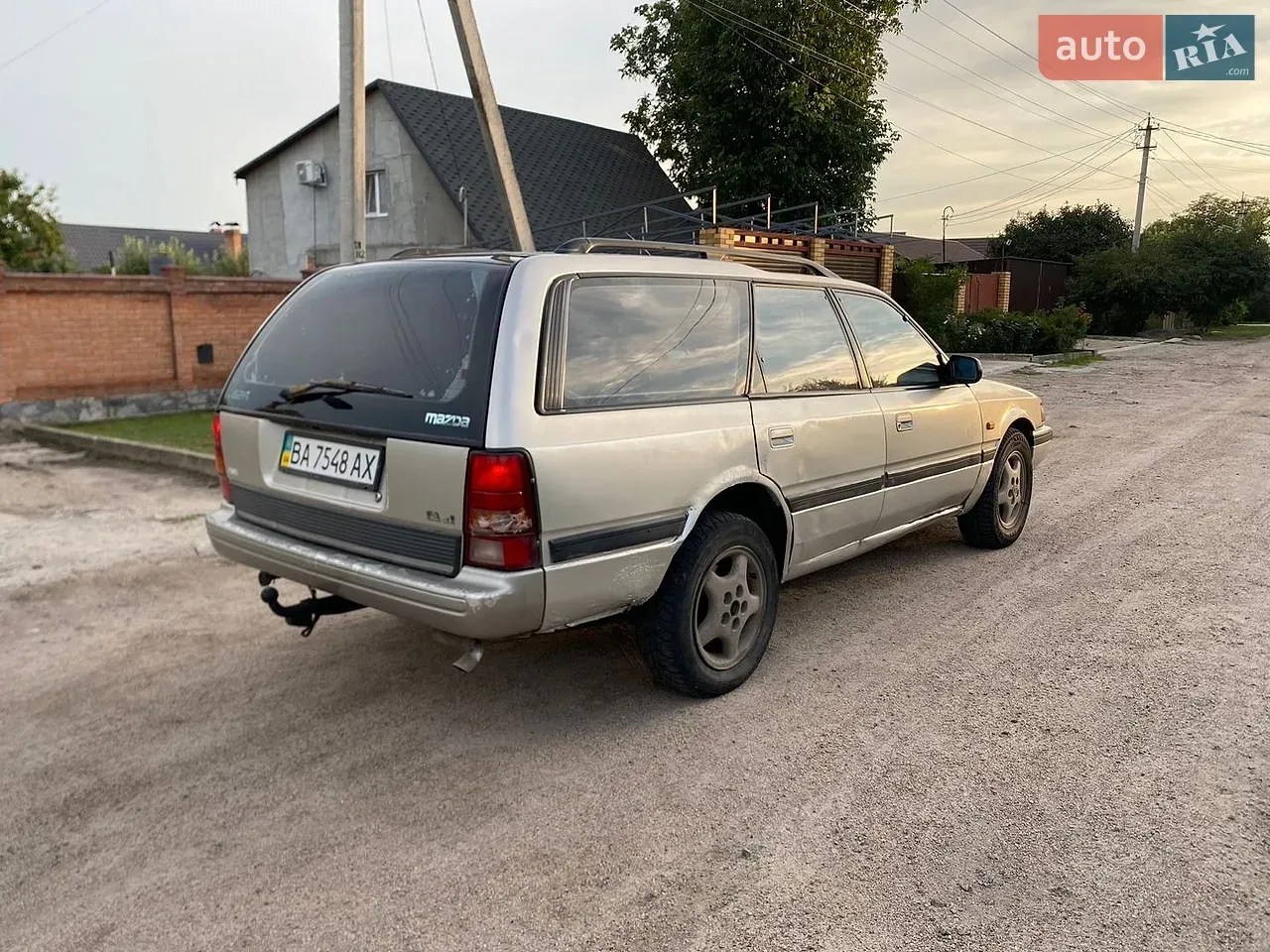 Mazda 626 1992 photo 4