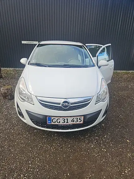 Opel Corsa 2011 photo 5