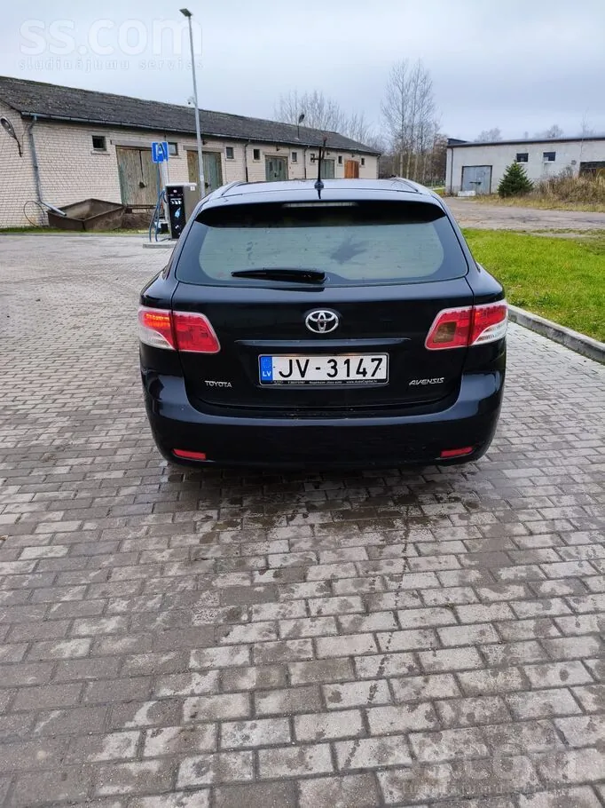 Toyota Avensis 2009 photo 3
