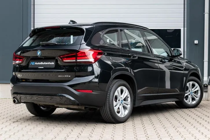 BMW X1 2022 photo 2
