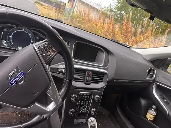Volvo V40 2014 photo 5
