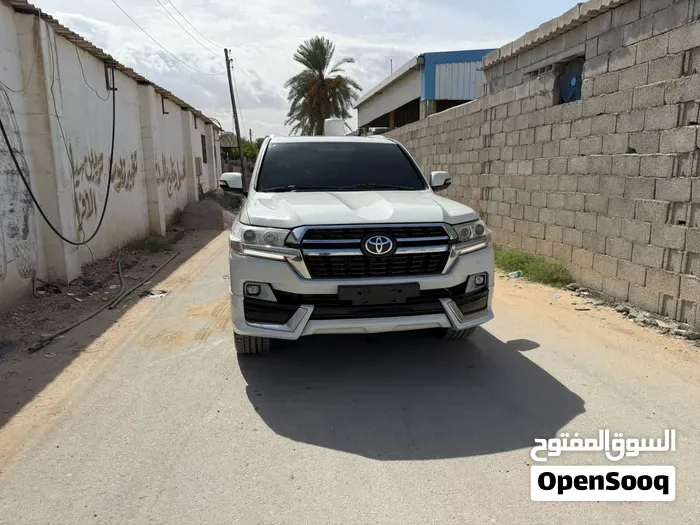 Toyota Land Cruiser Gxr 2010 photo 4