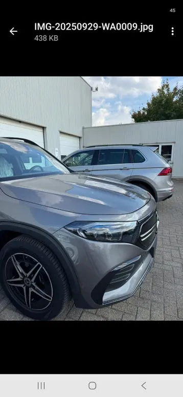 Mercedes-Benz Eqb