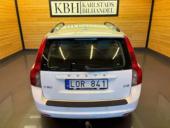 Volvo V50 2011 photo 5