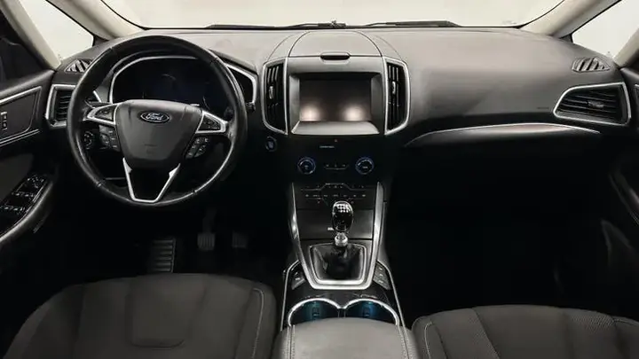 Ford S-Max 2017 photo 3