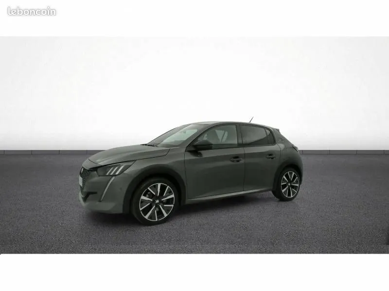Peugeot 208 2021 photo 3