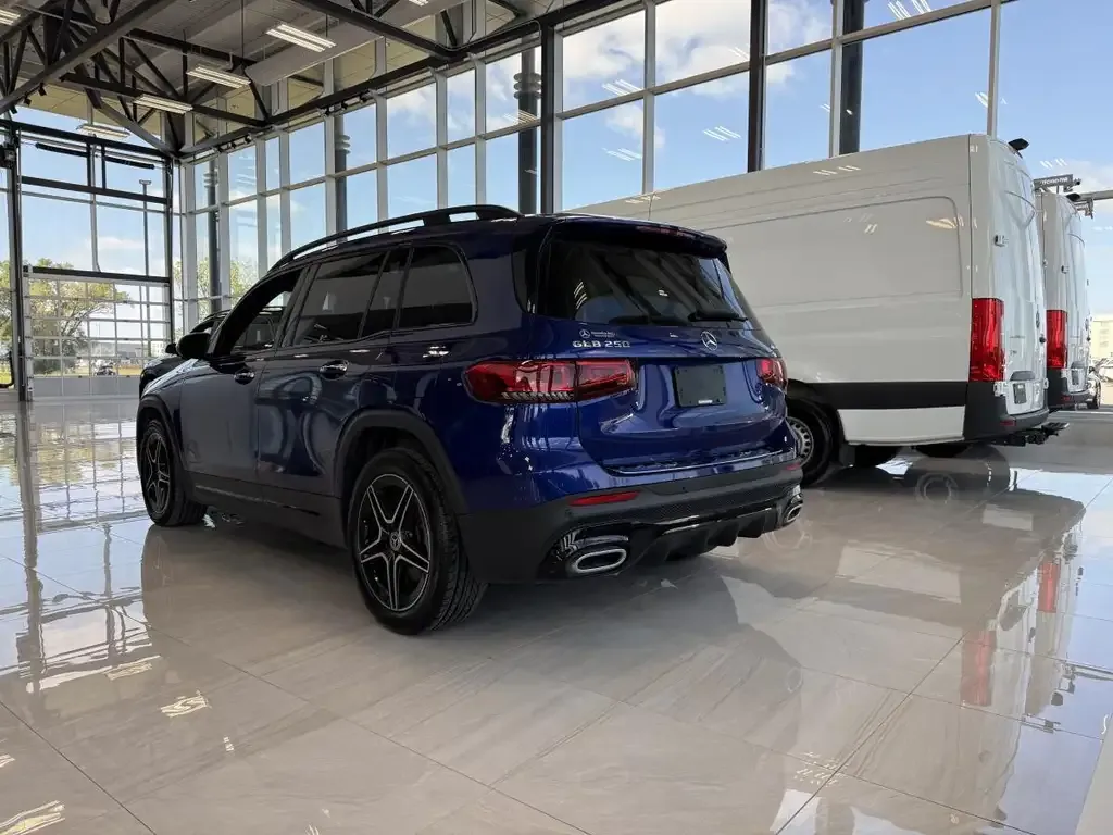 Mercedes-Benz Glb 2023 photo 5