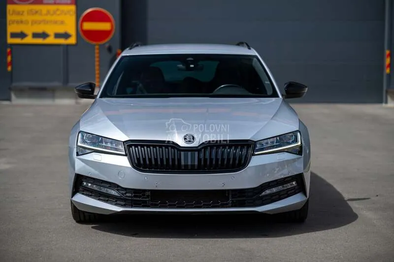 Skoda Superb 2023 photo 2