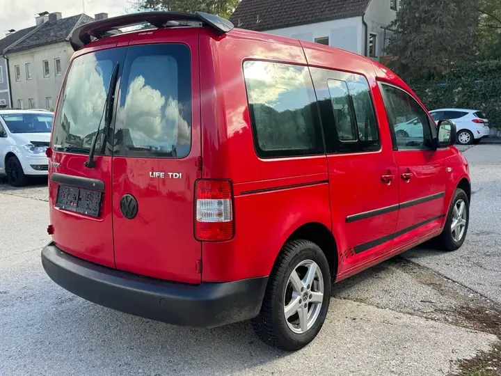 Volkswagen Caddy 2009 photo 2