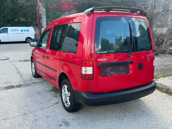 Volkswagen Caddy 2009 photo 3