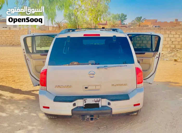 Nissan Armada 2012 photo 3