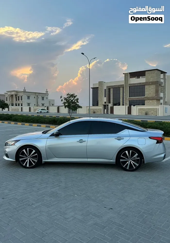 Nissan Altima 2020 photo 4