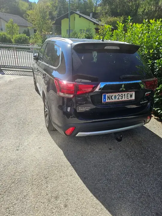 Mitsubishi Outlander 2015 photo 2