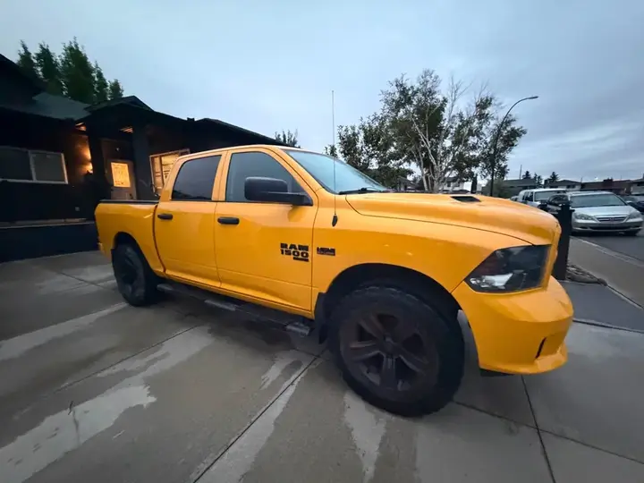 Dodge Ram Classic Express 2019 photo 3