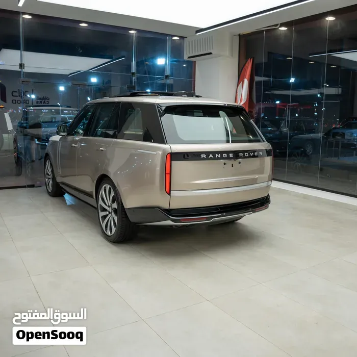 Land Rover Range Rover 2026 photo 4