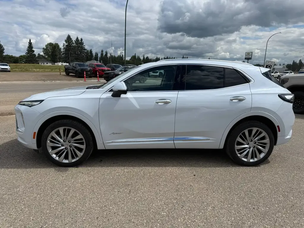 Buick Envision 2026 photo 4