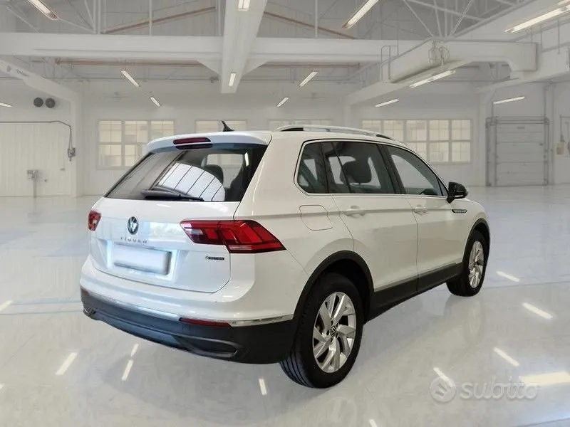 Volkswagen Tiguan 2022 photo 4