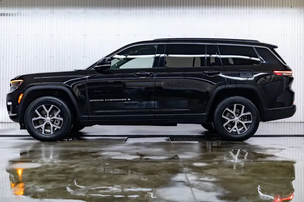 Jeep Grand Cherokee 2024 photo 4