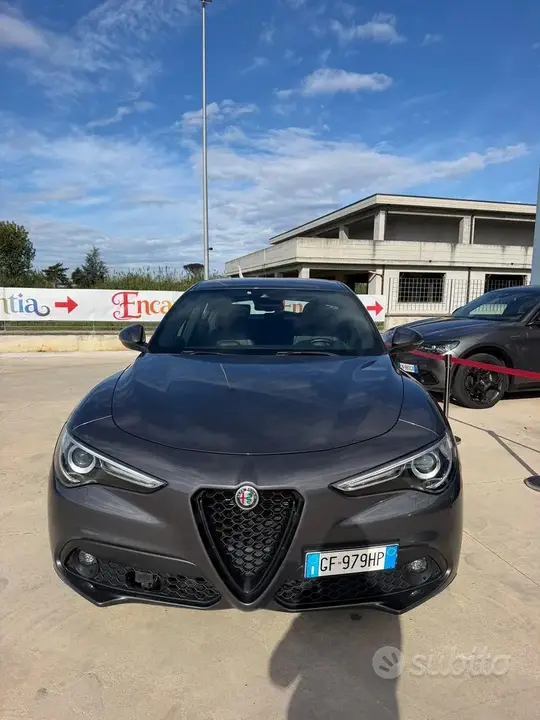 Alfa Romeo Stelvio 2021 photo 2