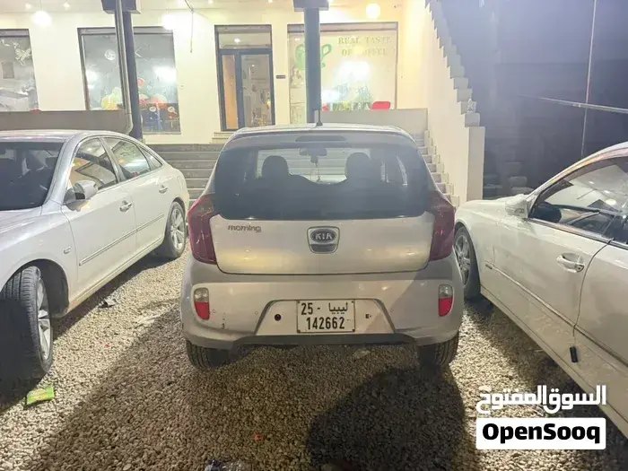 Kia Picanto 2013 photo 4