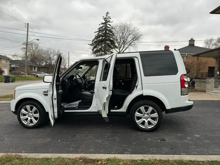 Land Rover Lr4 2013 photo 4