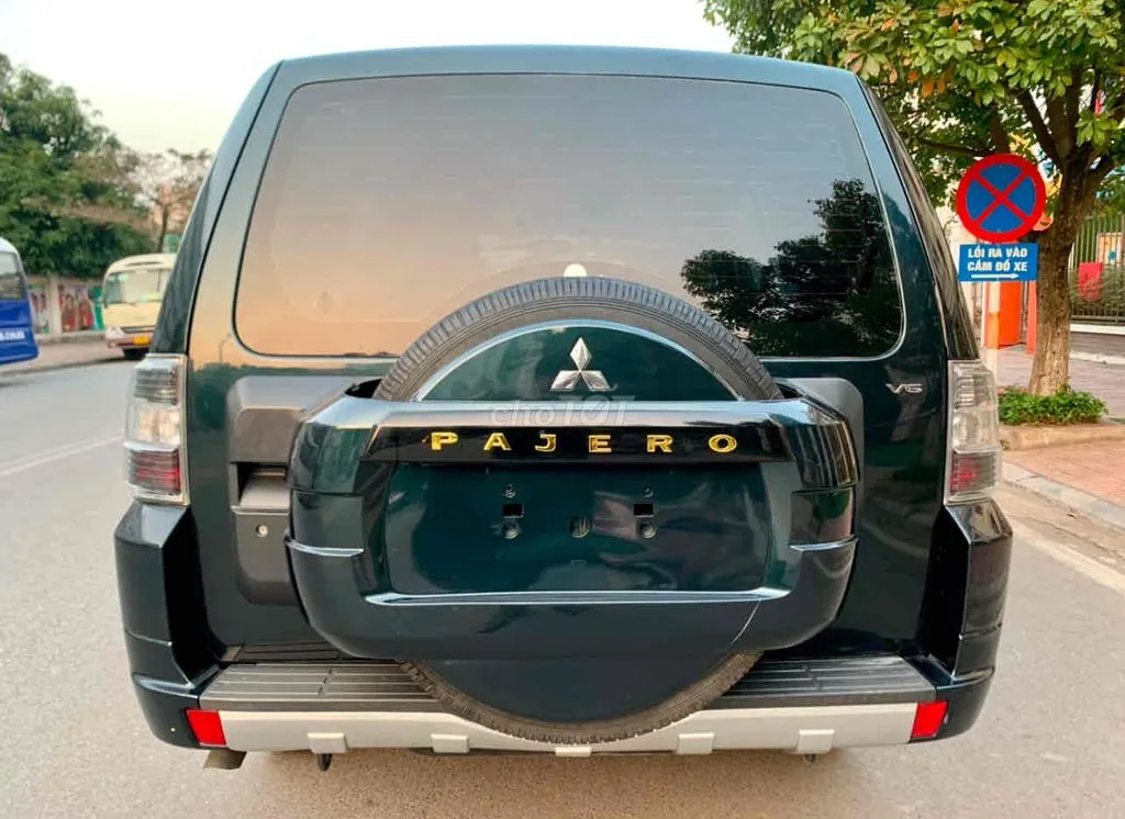 Mitsubishi Pajero 2008 photo 4