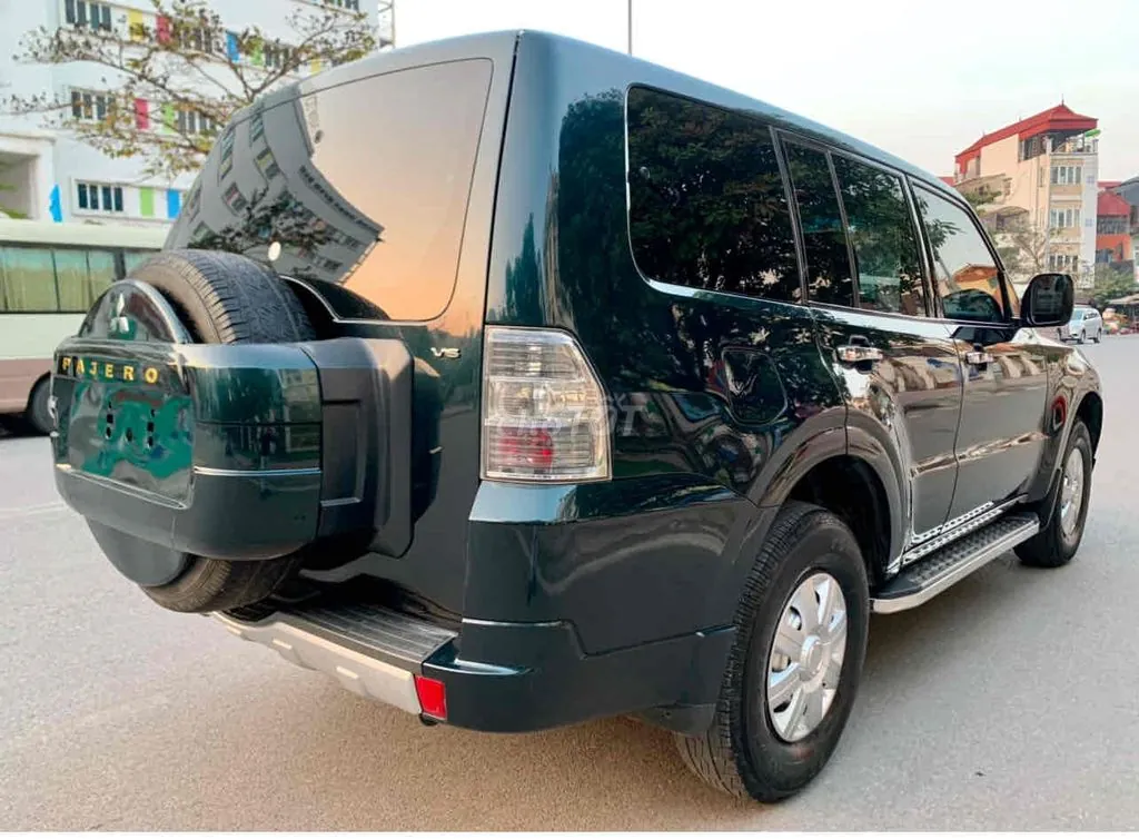 Mitsubishi Pajero 2008 photo 3