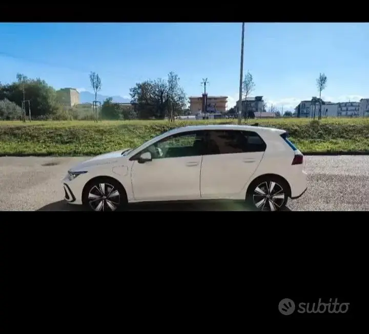Volkswagen Golf Gte 2021 photo 3