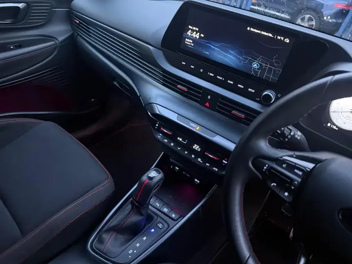 Hyundai I20 2025 photo 2