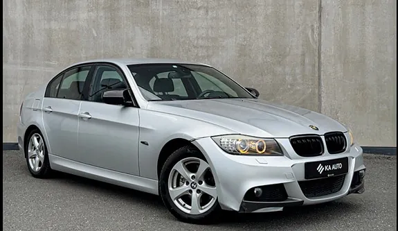 BMW 318I