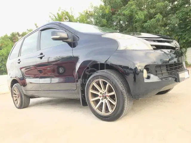 Toyota Avanza