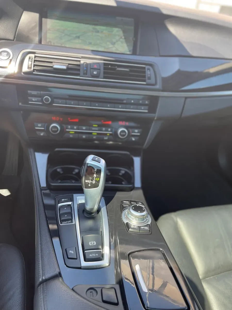BMW 5 Series 2013 photo 3