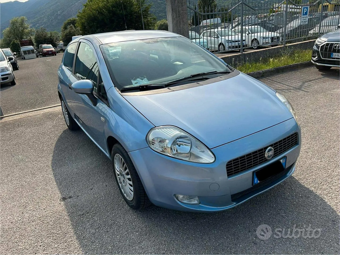 Fiat Grande Punto 2006 photo 3