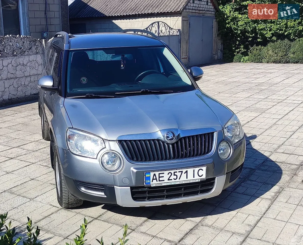 Skoda Yeti 2012 photo 2