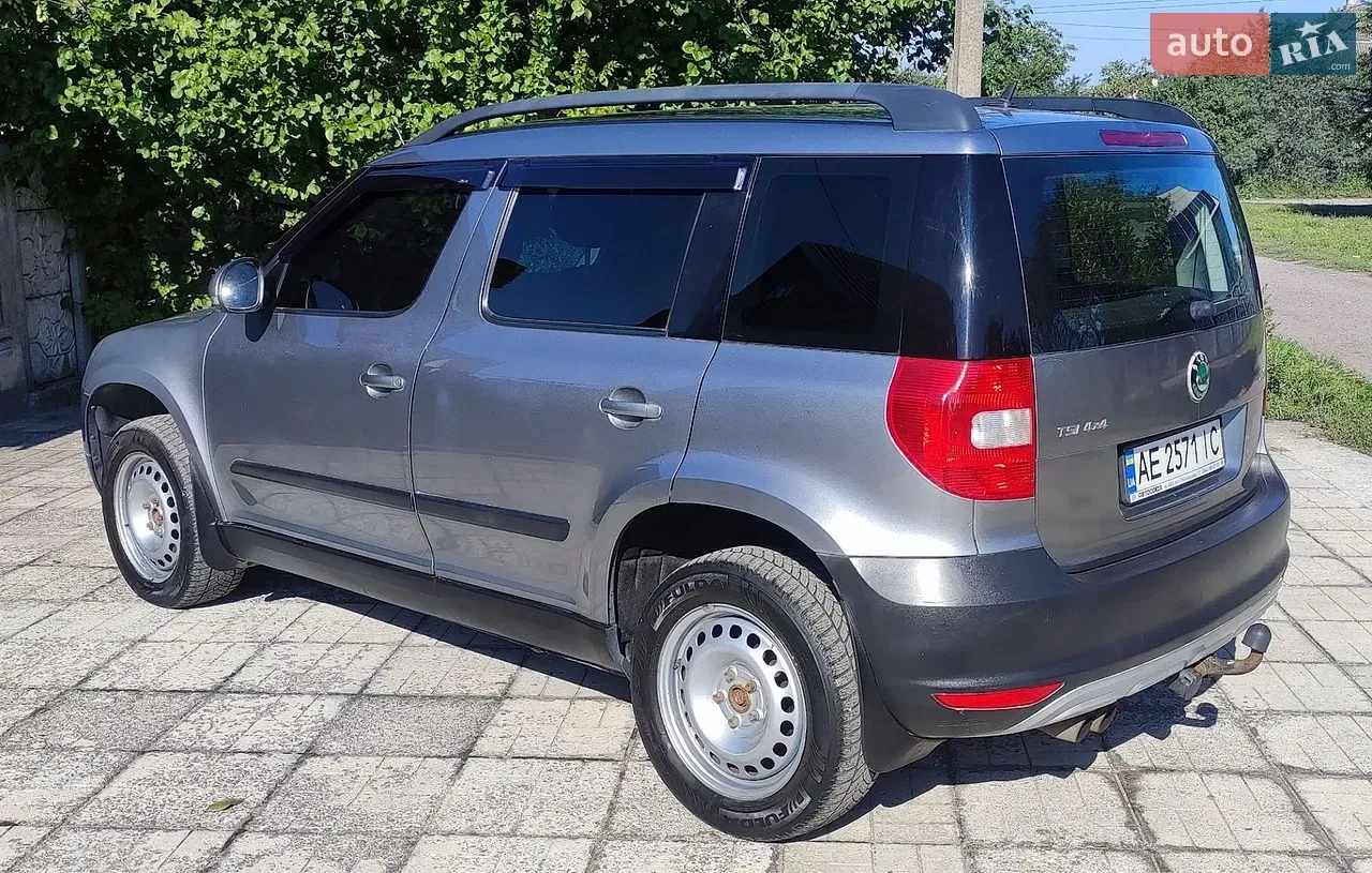 Skoda Yeti 2012 photo 5