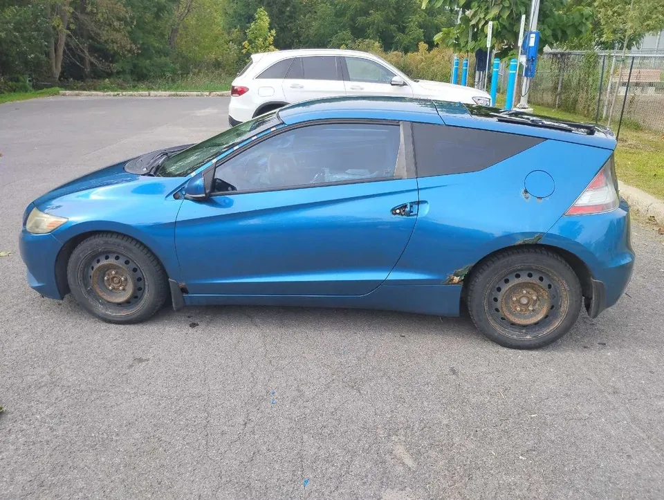 Honda Cr-Z 2011 photo 2