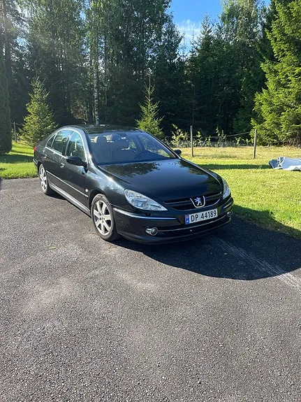 Peugeot 607