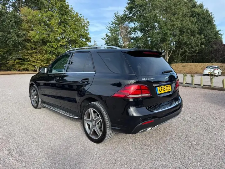 Mercedes-Benz Gle 2016 photo 2