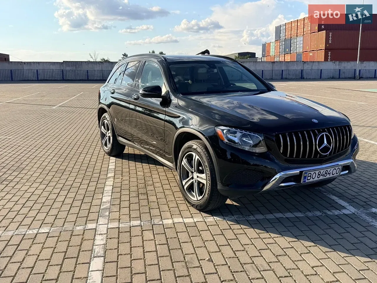 Mercedes-Benz Glc-Class 2016 photo 2